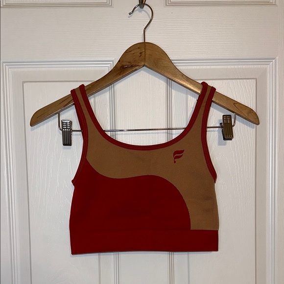 Fabletics workout set - Picture 2 of 5